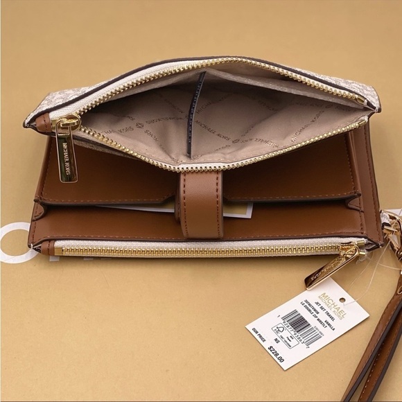 💙 Michael Kors DoubleZip Wristlet
Wallet Vanilla New - Picture 10 of 14